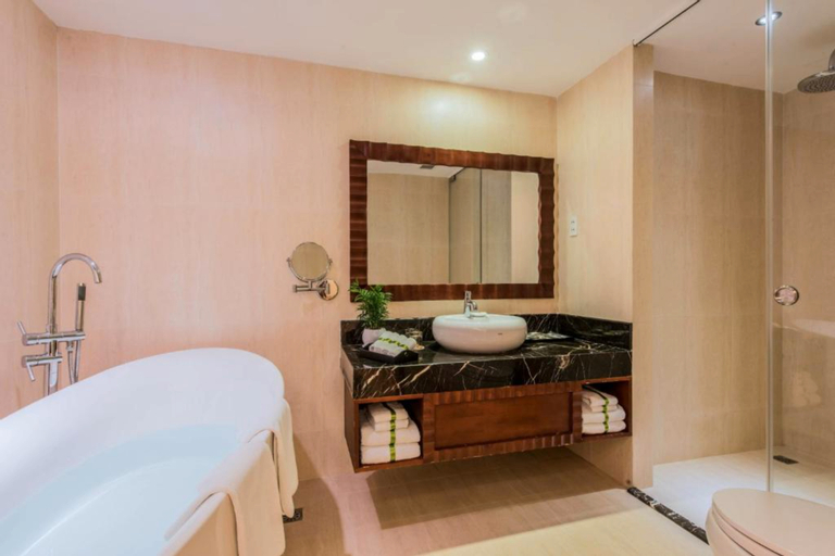 Bathroom 15