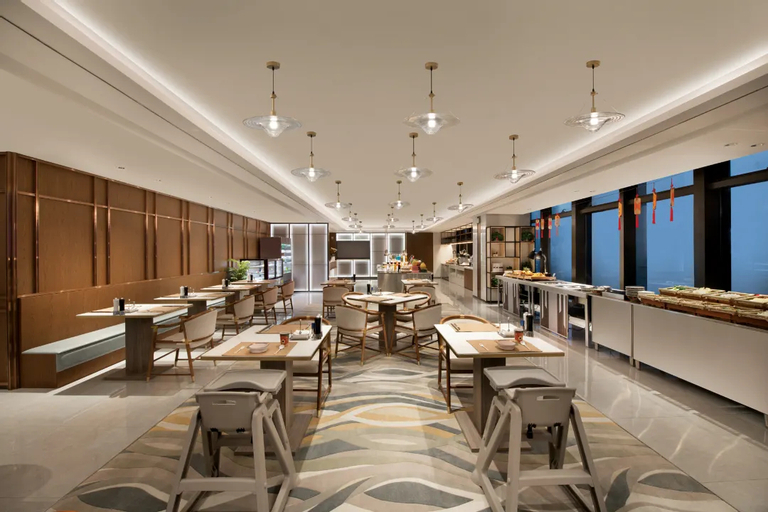 Food & Drinks 4, Howard Johnson by Wyndham Optics Valley Residence Wuhan, Wuhan
