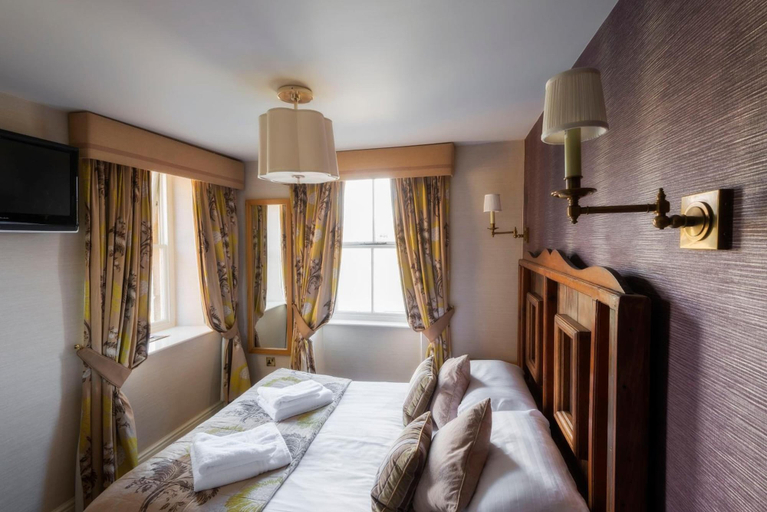 Bedroom 2, Wagon & Horses, Lancashire