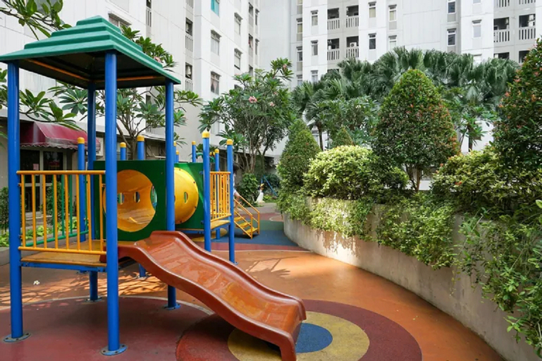 Family & Kids 4, Apartemen Green Bay Pluit by Bless Property, North Jakarta