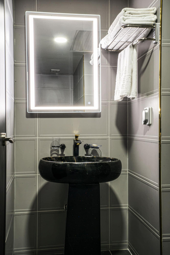 Bathroom 4, Royal Heritage Hotel, Hwaseong