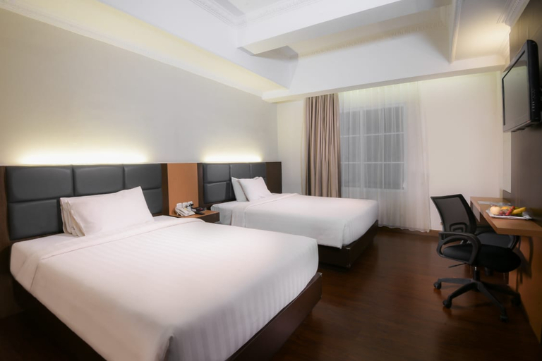 Bedroom 5, D'Senopati Malioboro Grand Hotel, Yogyakarta