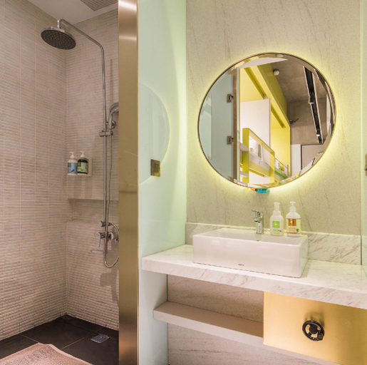 Bathroom, Hua Shan Din by Cosmos Creation, Taipei City
