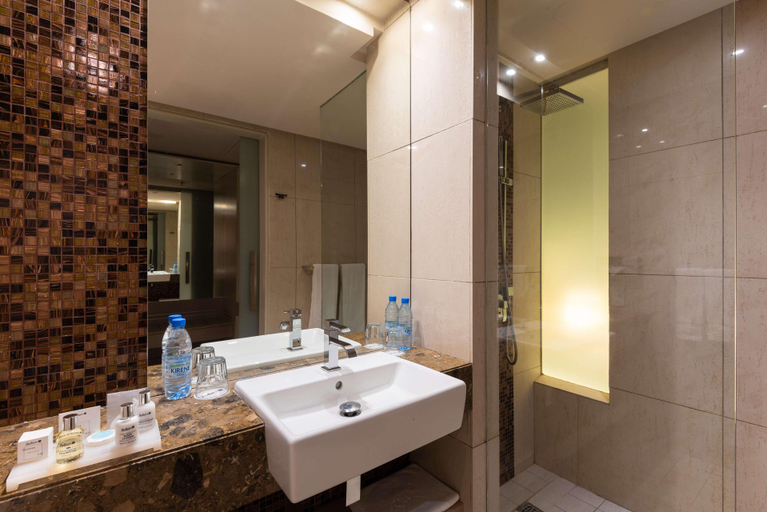 Bathroom 5, Noom Hotel Dakar Sea Plaza, Dakar