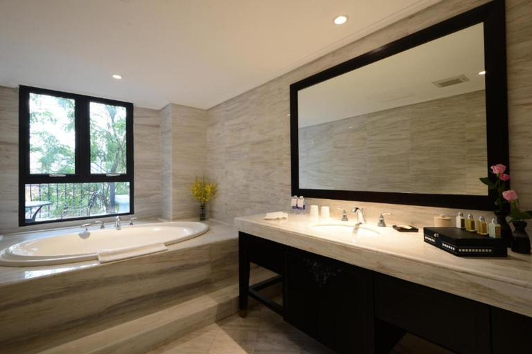 Bathroom 5, The Chi Boutique Hotel, Hoàn Kiếm