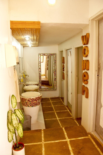 Public Area 3, Gately Inn Entebbe, Entebbe