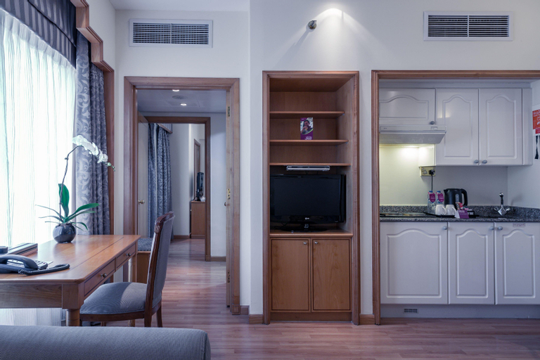 Dining Room 14