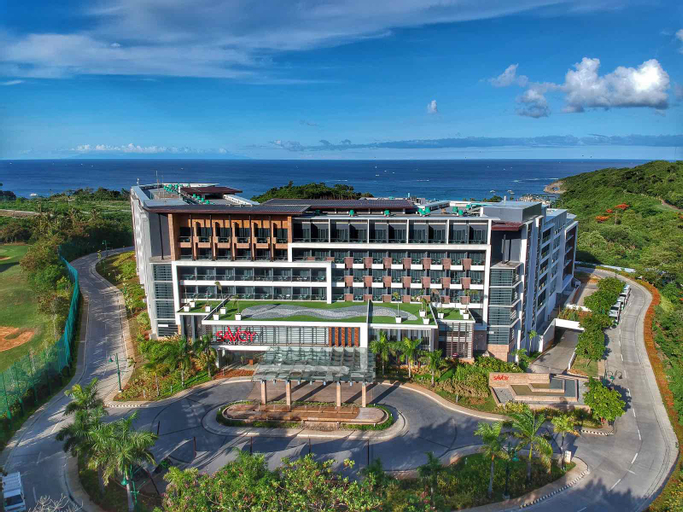 Savoy Hotel Boracay, Malay