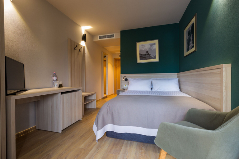 Bedroom 3, Casa Calfelor Kolping, Timisoara