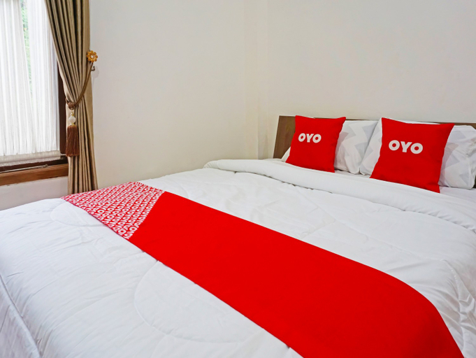 Bedroom 1, OYO LIfe 91571 Hotel Ss Bukit Cemara Syariah, Malang