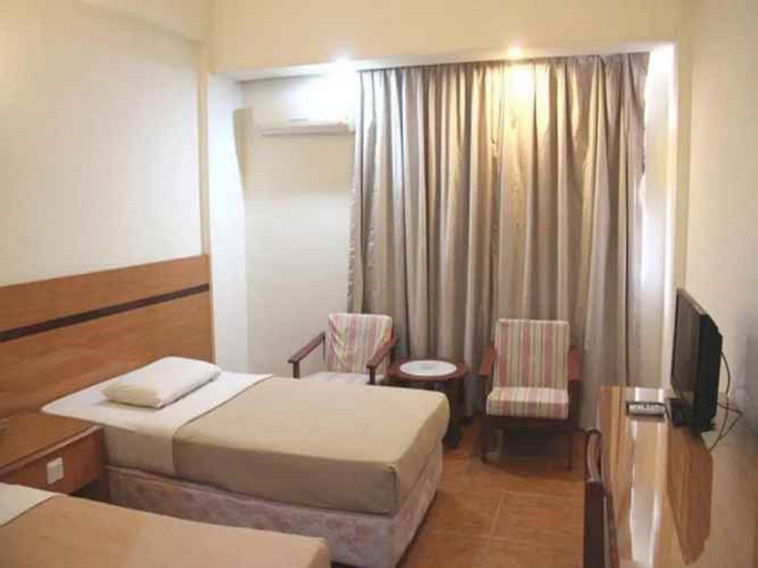 Bedroom 3, Paradise Hotel Karimun, Karimun