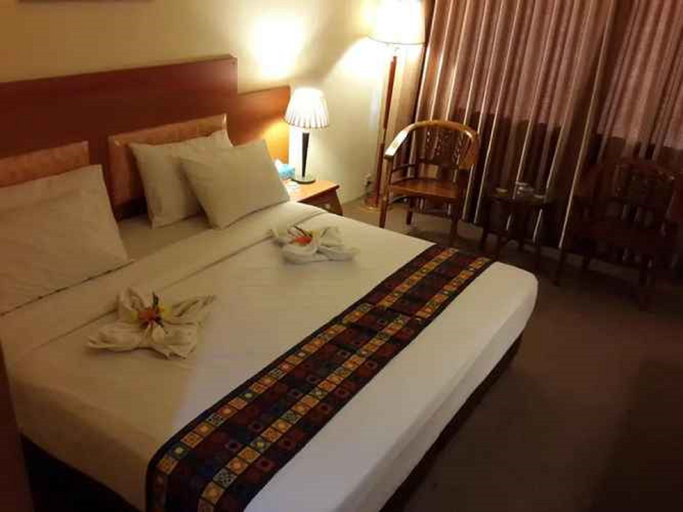 Bedroom 5, Paradise Hotel Karimun, Karimun