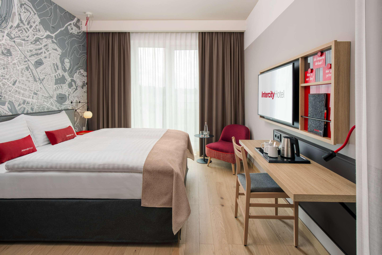Bedroom 13
