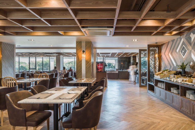 Food & Drinks 4, Zayn Hotel Bangkok - Airport Link Access, Suan Luang