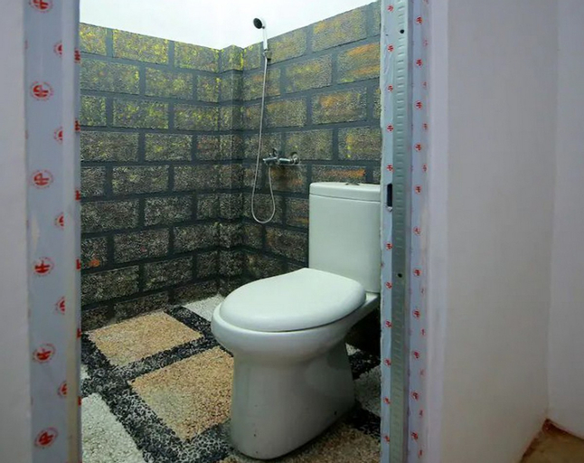 Bedroom 5, RedDoorz Syariah near Universitas Bengkulu, Bengkulu