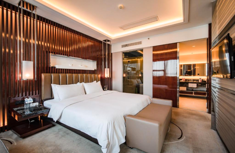 Bedroom 2, Ramada by Wyndham Changzhou North, Changzhou