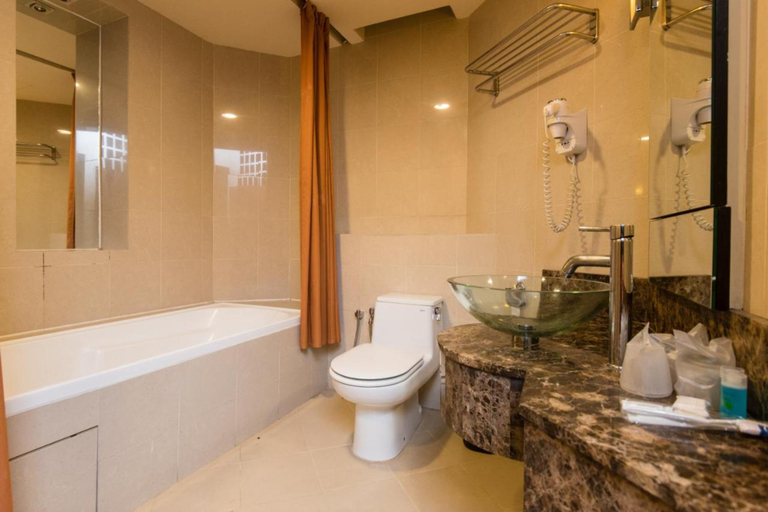 Bathroom 3, W STUDIO RESORT SUITES, Petaling Jaya