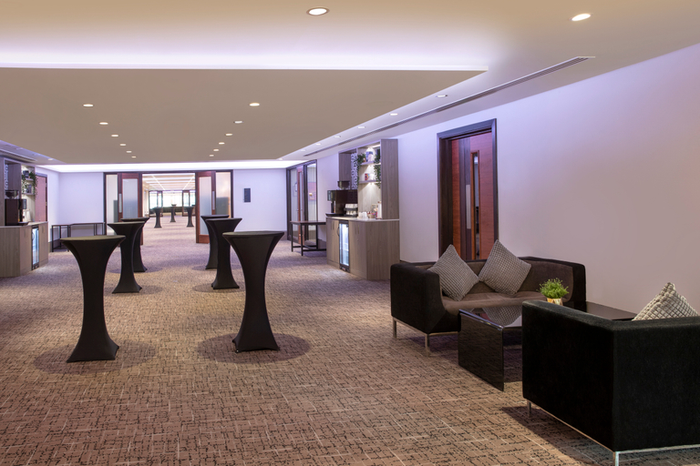Public Area 4, Leonardo Royal London Tower Bridge, London