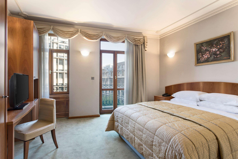 Bedroom 2, Ramada Bucharest Majestic Hotel, Municipiul Bucuresti