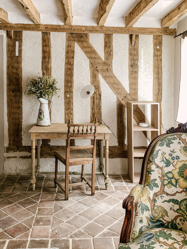 Others 5, La Maison Pieuse, Yonne