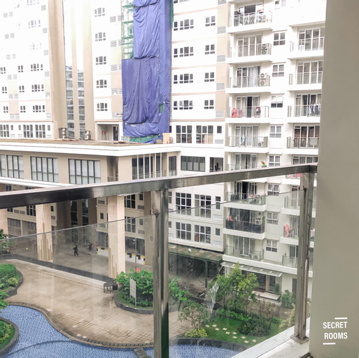 Exterior & Views 14