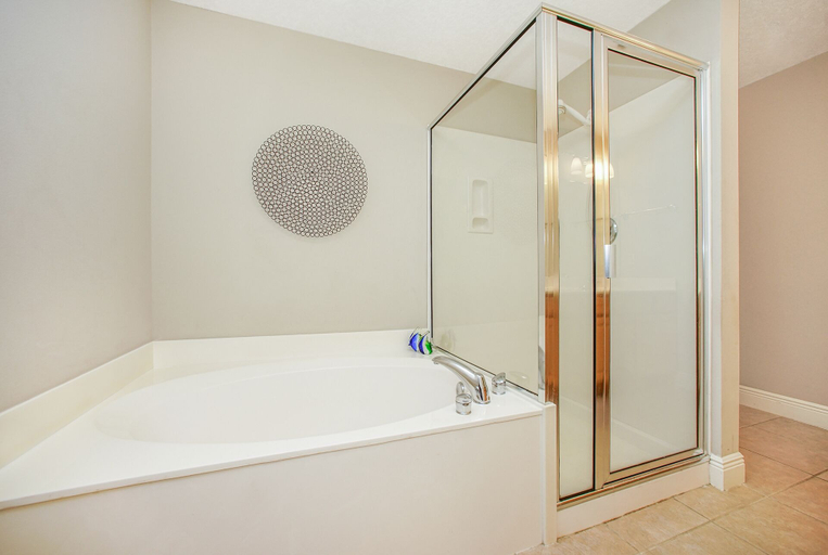 Bathroom 4, Ariel Dunes I 2303, Walton