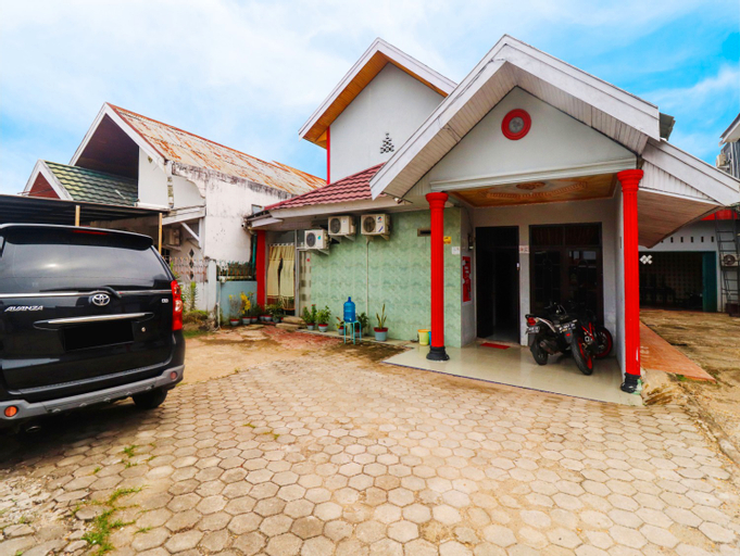 Exterior & Views 2, OYO 91607 Steze Guest House Syariah, Jambi