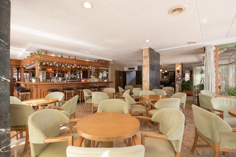 Food & Drinks 5, Sultan, Baleares