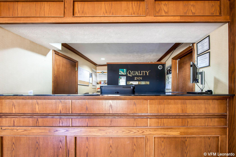Public Area 2, Americas Best Value Inn Grayson, Carter