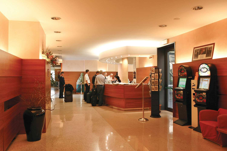 Exterior & Views 2, Best Western Cavalieri della Corona, Varese