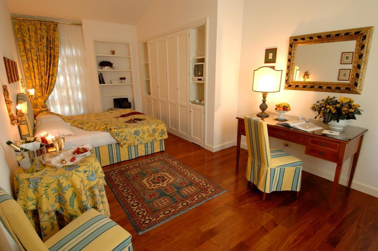 Bedroom 3, Marignolle Relais & Charme, Florence