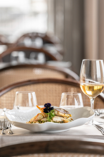 Food & Drinks 8
