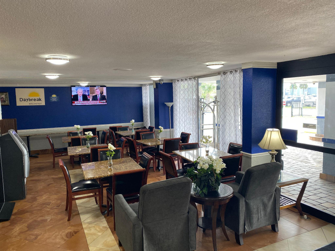 Public Area 3, Days Inn by Wyndham Orlando Downtown, Orange