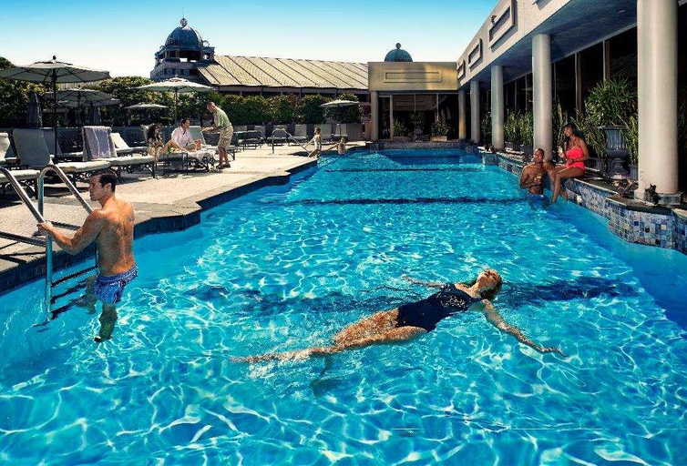 Sport & Beauty 2, The Windsor Court, Orleans