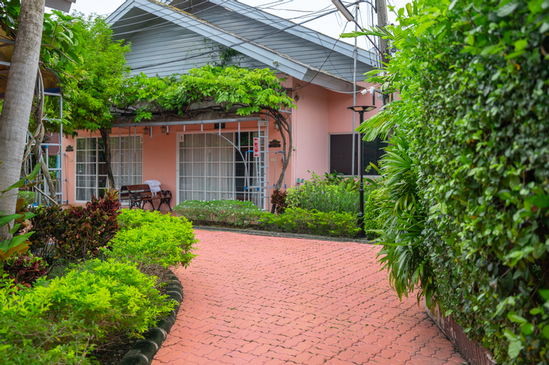 Exterior & Views 2, Bangkok Rama Hotel, Suan Luang