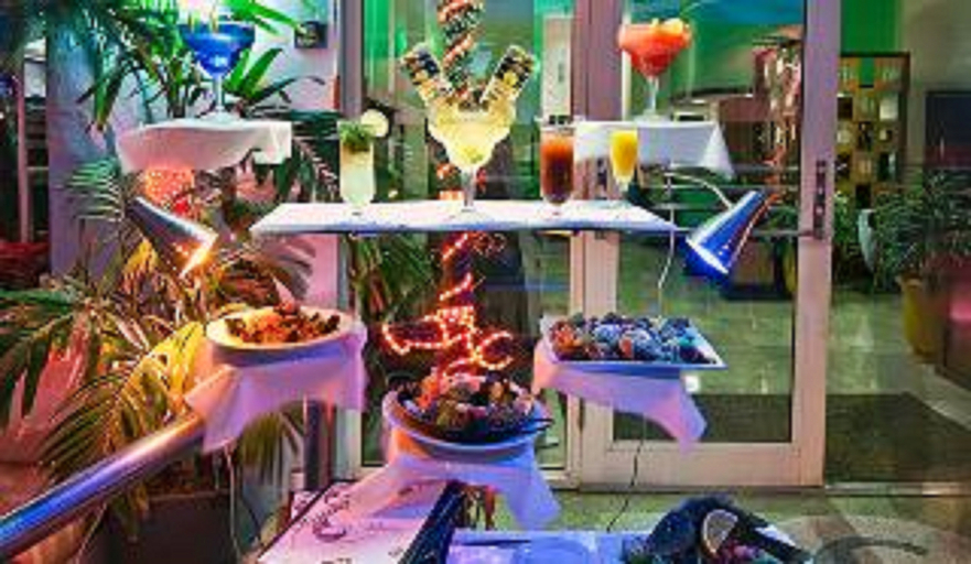 Food & Drinks 5, Colony Hotel, Miami-Dade