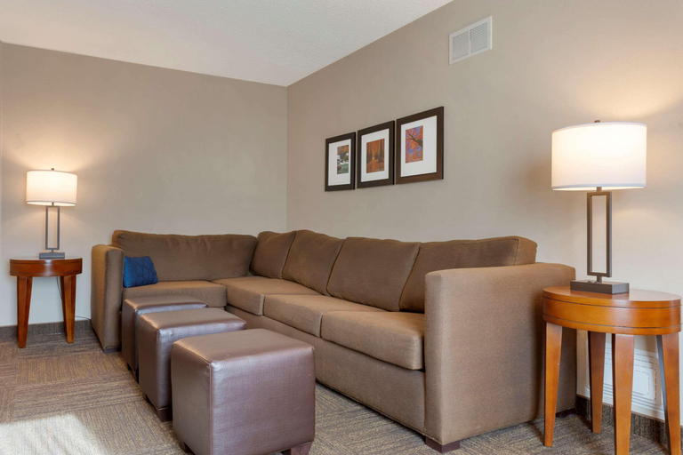 Bedroom 3, Comfort Inn & Suites Presidential, Pulaski