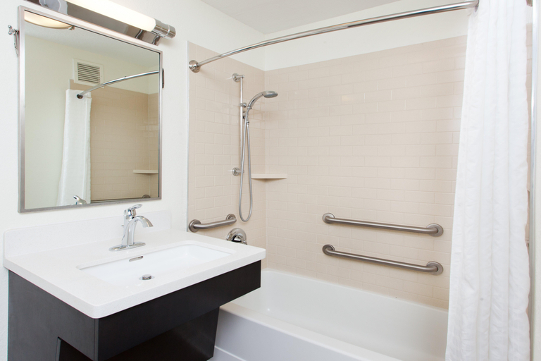 Bathroom 3, Sonesta Simply Suites Detroit Ann Arbor, Washtenaw