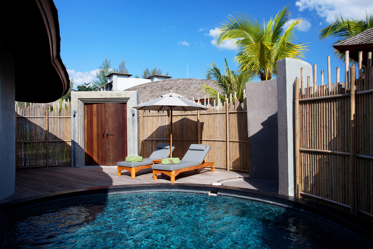 Swimming Pool 13