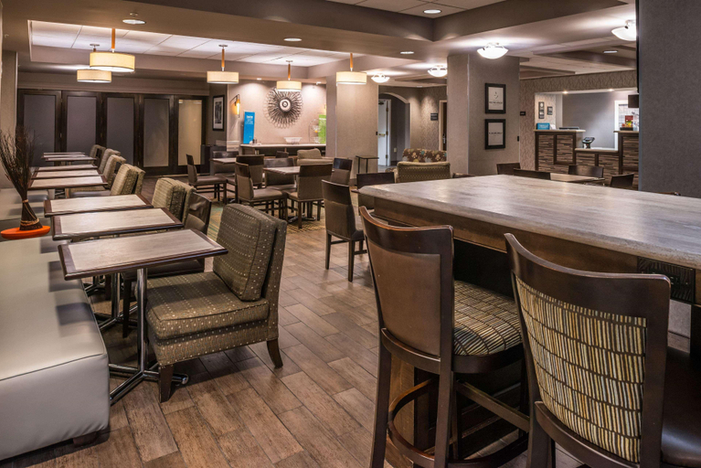Food & Drinks 5, Hampton Inn Ft. Lauderdale- Plantation, Broward