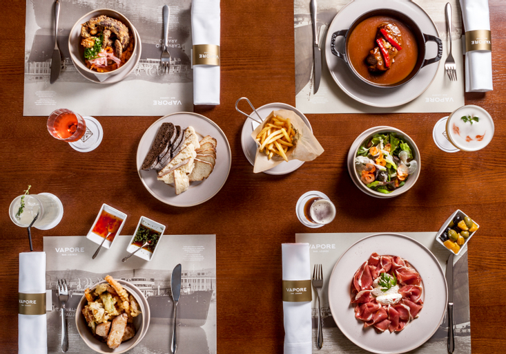 Food & Drinks 6