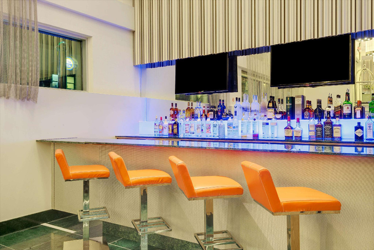 Food & Drinks 5, Wyndham Garden Brooklyn Sunset Park, New York