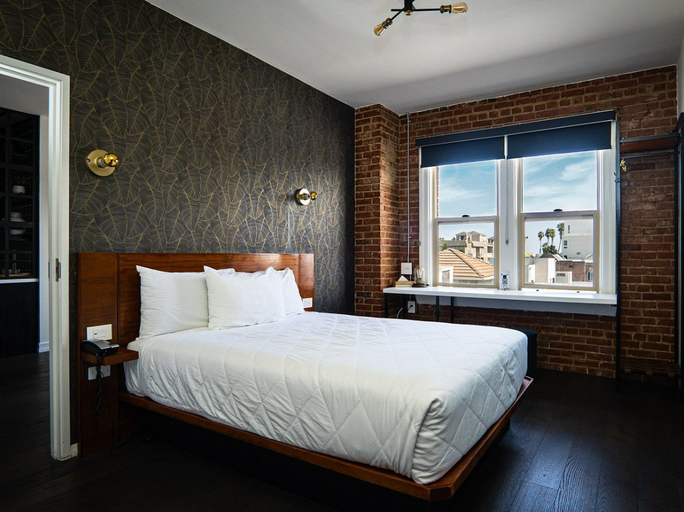 Bedroom 3, H by H Hospitality, Los Angeles