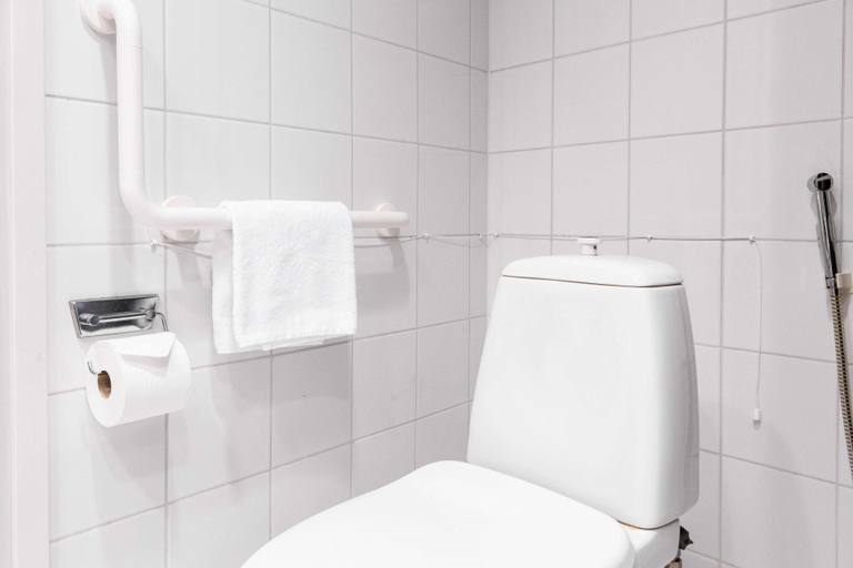 Bathroom 4, Scandic Helsinki Aviapolis, Uusimaa