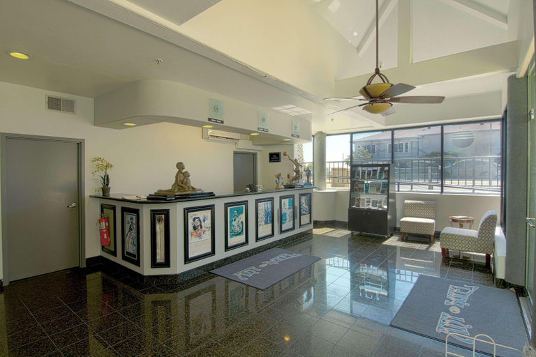 Public Area 2, Art Hotel Laguna Beach,TrademarkCollection by Wynd, Orange