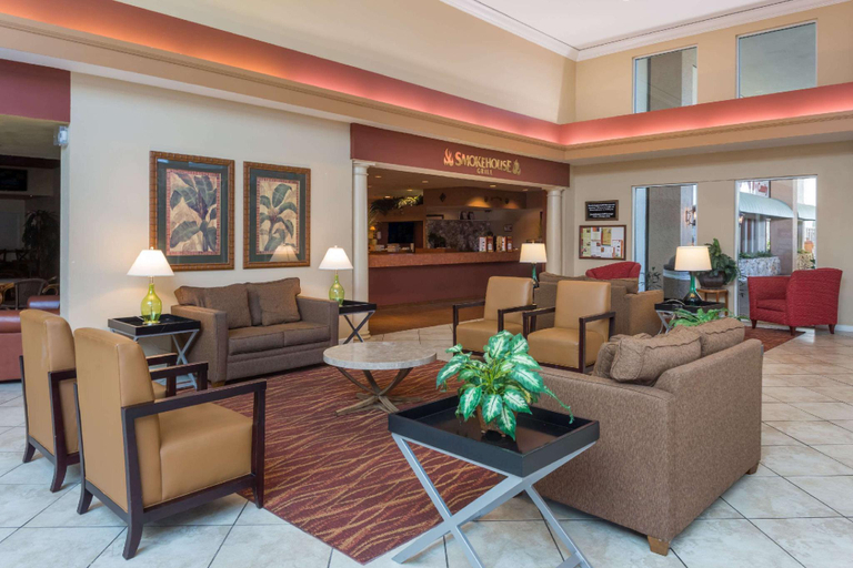 Public Area 4, Ramada by Wyndham Kissimmee Gateway, Osceola