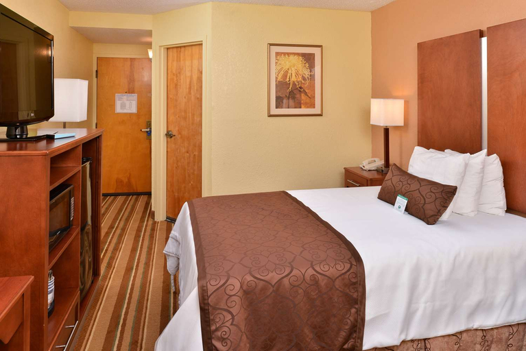 Bedroom 3, Best Western Plus Richmond Airport Hotel, Henrico