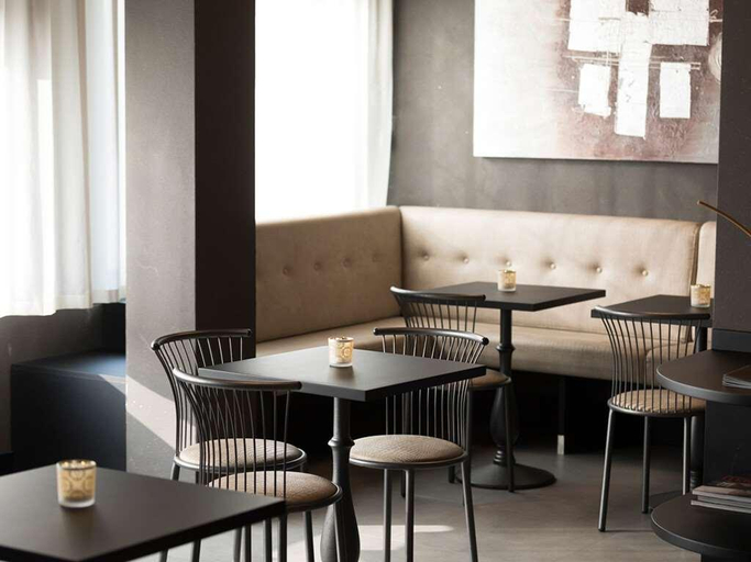 Food & Drinks 5, Hotel King, Roma