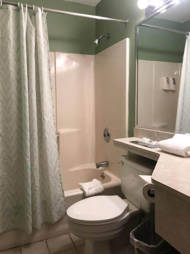 Bathroom 4, Yarmouth Resort, Barnstable