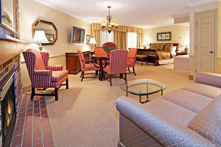 Public Area 3, Best Western Plus White Bear Country Inn, Ramsey